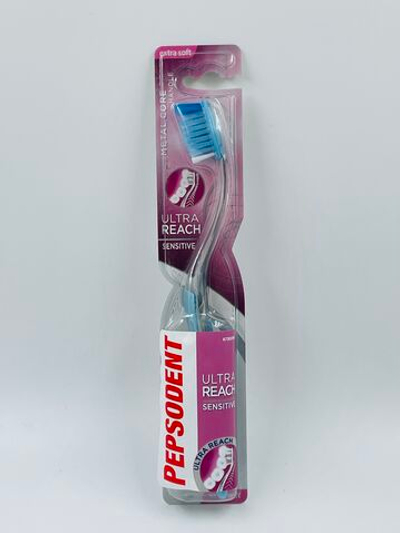 Зубная щетка Pepsodent Extra Soft Ultra Reach Sensitive (синяя) 1 шт (Из Финляндии)