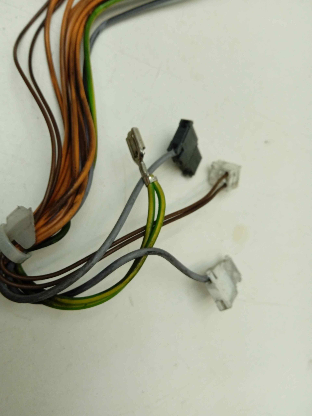 WIS24140OE/47 кт173 Комплект проводов для стиральной машины Bosch WIS24140OE/47 б/у