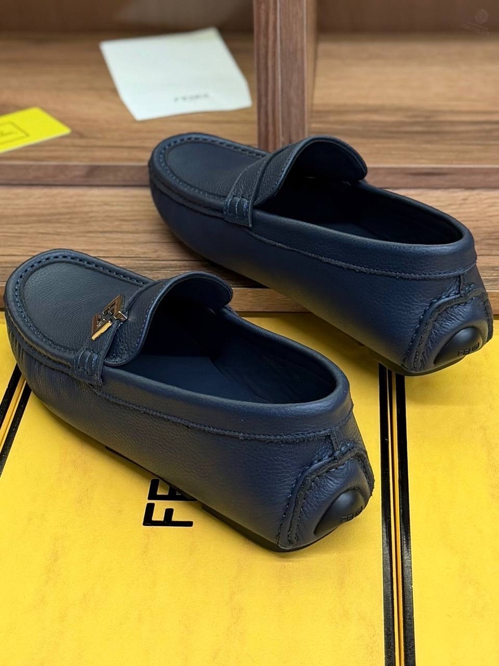 Мокасины Fendi