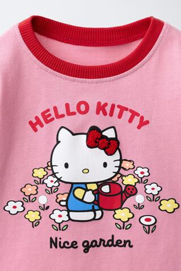 ZARA ФУТБОЛКА С ПРИНТОМ HELLO KITTY © SANRIO, РОЗОВЫЙ