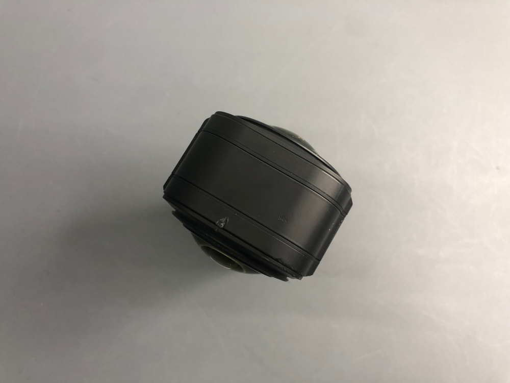 Insta360 ONE RS 1 (не коннектится с телефоном)
