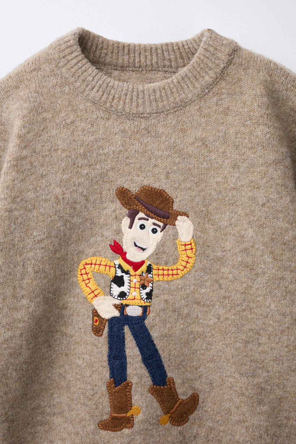 ZARA ДЖЕМПЕР С ВЫШИВКОЙ TOY STORY © DISNEY PIXAR, ПЕСОЧНЫЙ