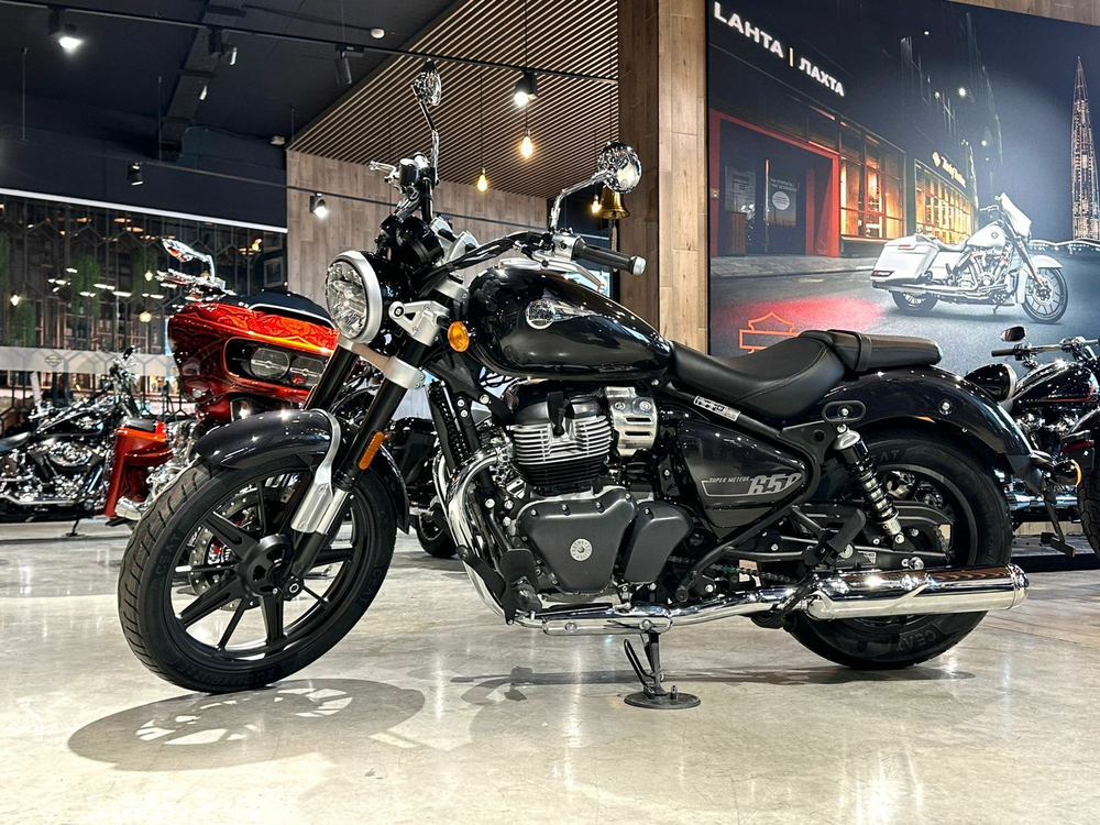 Royal Enfield Super Meteor 650 Astral Blue (Base)