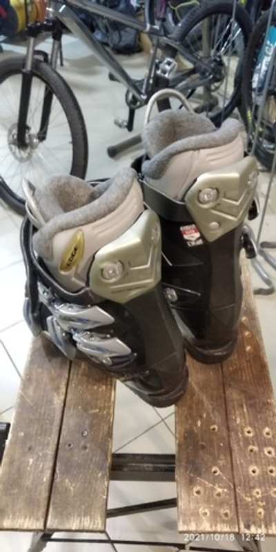 Горнолыжные ботинки Head edge 8.L 250-250мм