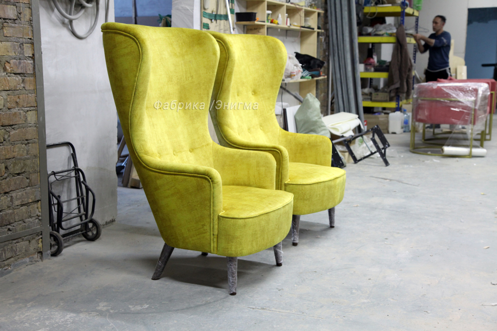 Дизайнерское кресло  «WINGBACK»