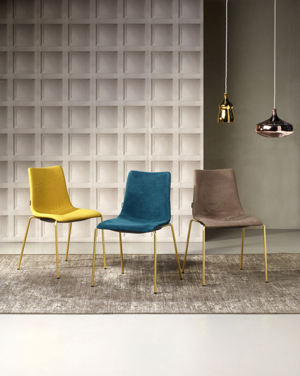 Стул с обивкой Scab Design Zebra Pop 4 legs, сатинированная латунь, морская волна