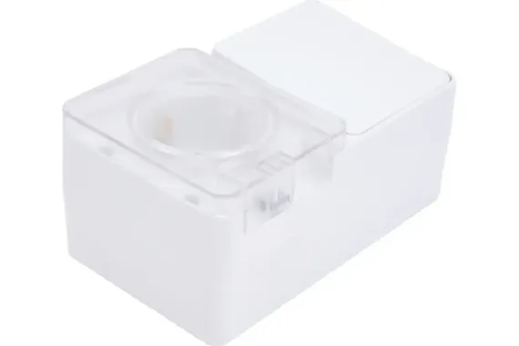 Выключатель Systeme Electric ATLASDESIGN PROFI 1-клавишный + розетка с заземлением IP54 накладной белый 36834