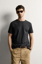 БАЗОВАЯ ФУТБОЛКА MEDIUM WEIGHT /02 — ZARA