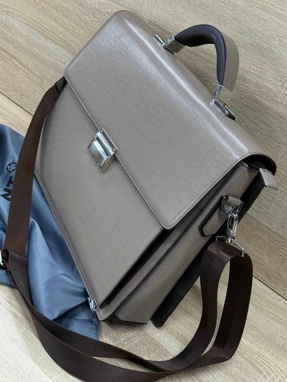 Портфель Montblanc