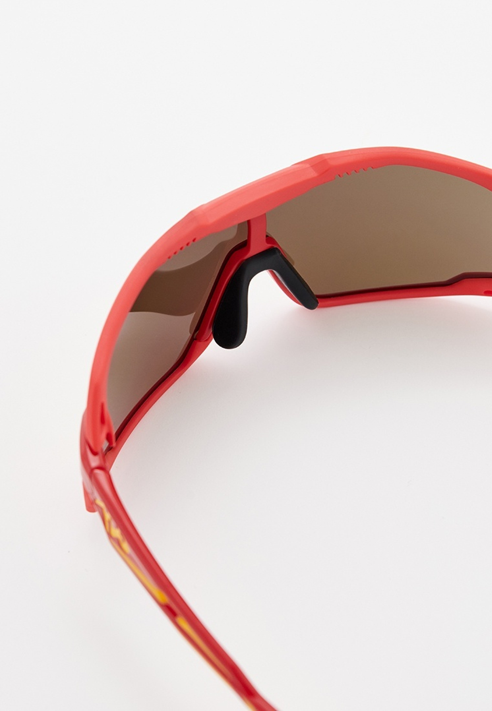 Спортивные очки 720armour Flash / Matte Ferrari Red / Ferrari Red Temple / Champion Gold Ti / Cylinder Lens