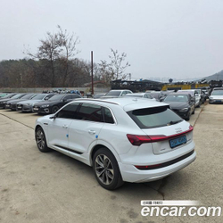 Audi e-tron 55 Quattro — 2020
