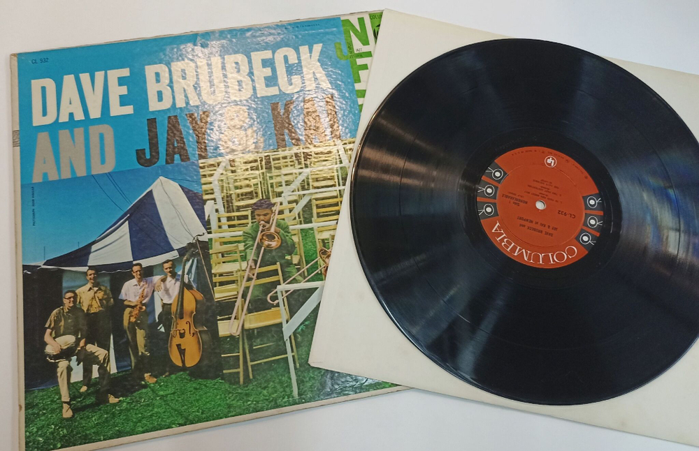 Винтажная виниловая пластинка LP Dave Brubeck And Jay and Kai At Newport (USA 1956)