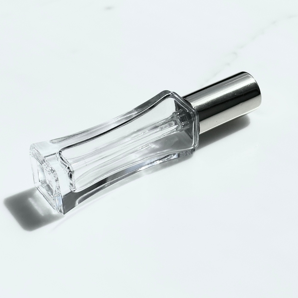 100 КОМПЛЕКТОВ: Флакон Gift 7,5 ml FEA 13, колпачок ALUCAP SILVER, спрей самозащелкивающийся SILVER с кольцом