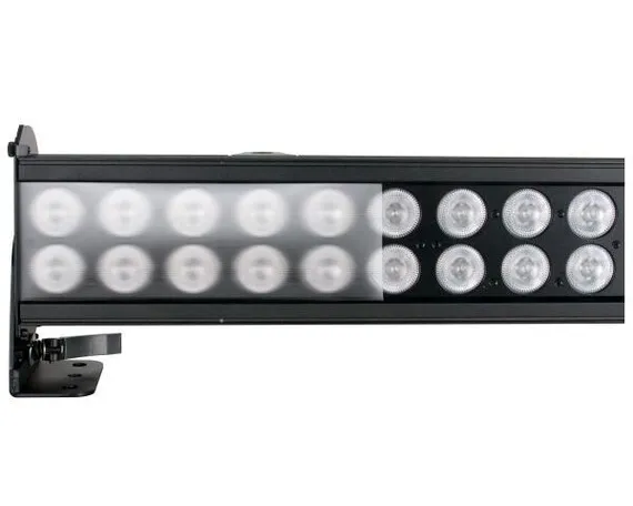 Elation Seven Batten 42 панель LED BAR