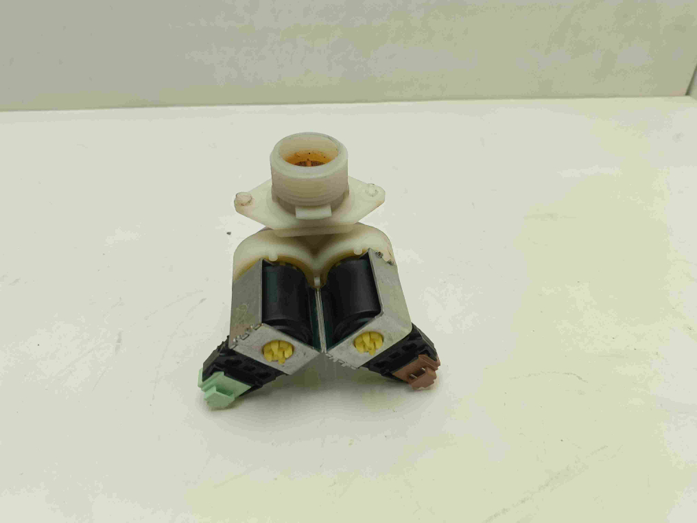 LS60840L кт224 Клапан подачи воды для стиральной машины AEG LS60840L б/у