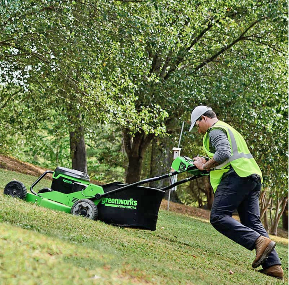 Cамоходная аккумуляторная газонокосилка Greenworks 82LM30S , 82v, 76 см, (2519207U2B), с 2хАКБ 5Ач и ЗУ для 2-х аккумуляторов