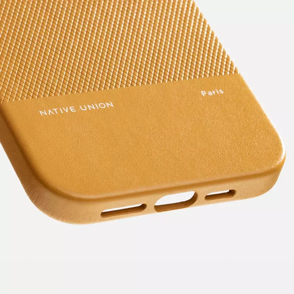 Чехол Native Union (Re)Classic Case для iPhone 15 Pro