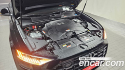 Audi Q8 55 TFSI Quattro Premium — 2023