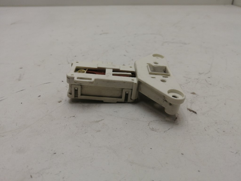 EWS105215A кт95 Блокировка люка для стиральной машины Electrolux EWS105215A б/у