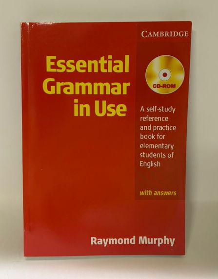 Essential Grammar in Use With Answers and CD-ROM