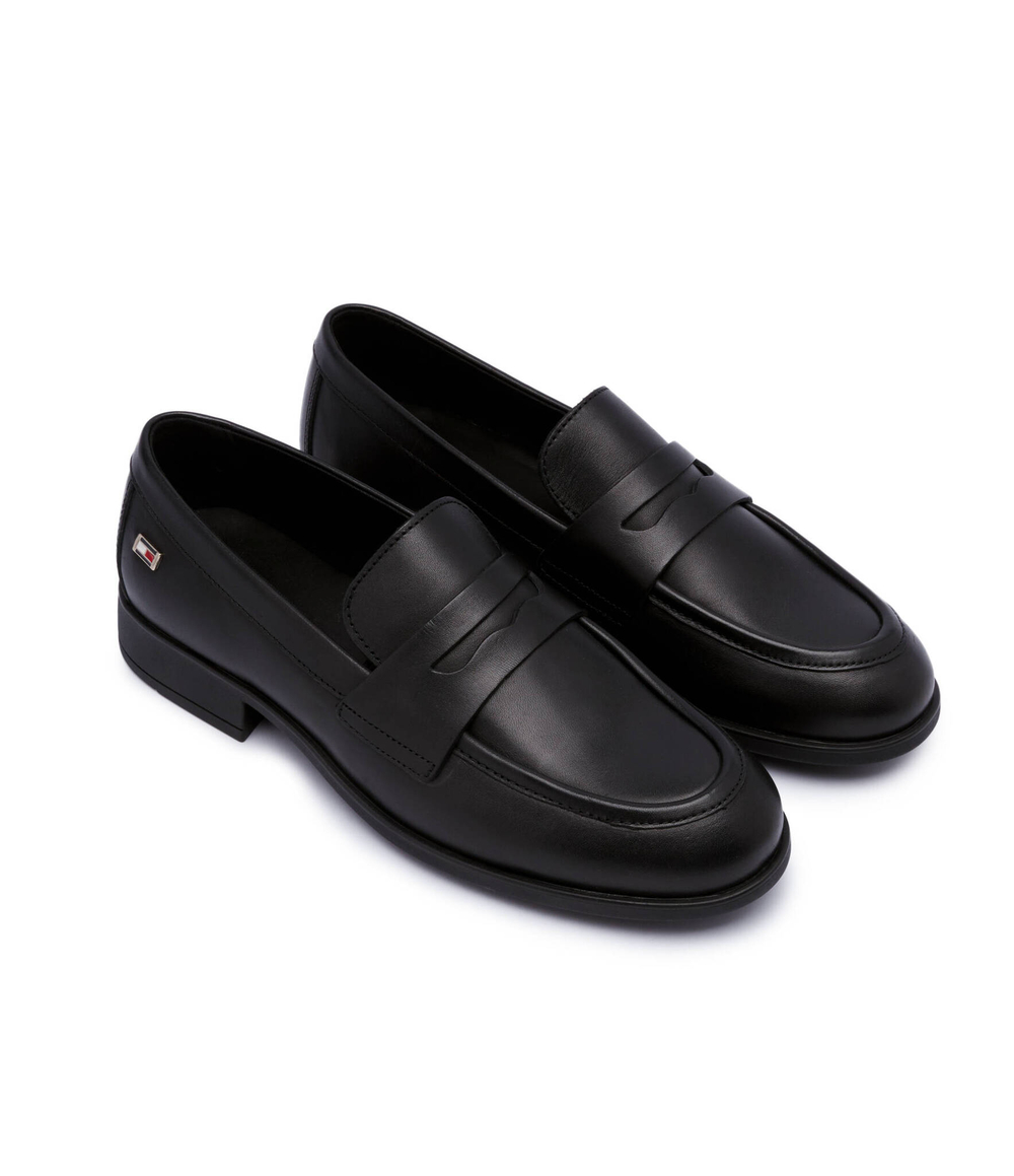 Кожаные лоферы Tommy Hilfiger - черный(FW0FW08030)