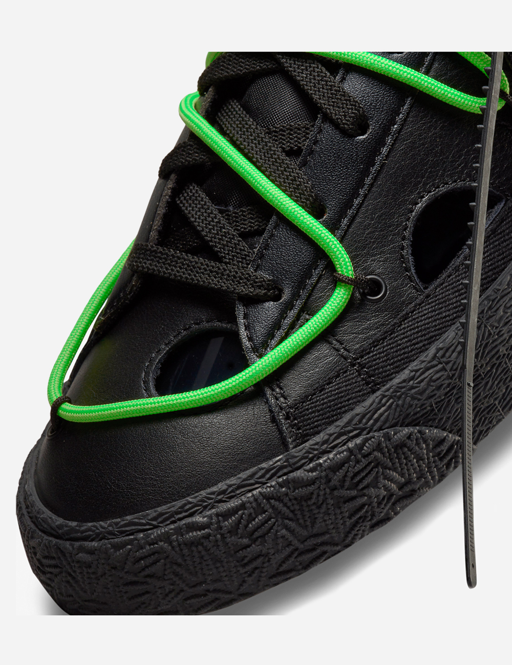 Off-White x Nike Blazer "Black and Electro Green"
