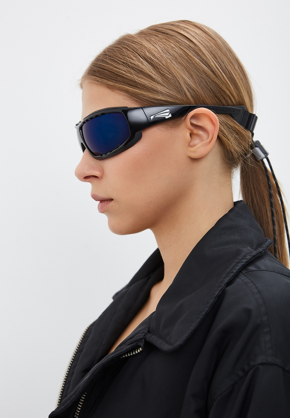 Спортивные очки LiP Typhoon / Gloss Black - Black / Zeiss / PA Polarized / Gun Blue Lens