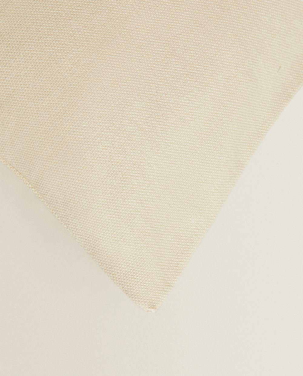 ZARA HOME ОДНОТОННЫЙ ЧЕХОЛ ДЛЯ ДЕКОРАТИВНОЙ ПОДУШКИ, СВЕТЛО-БЕЖЕВЫЙ