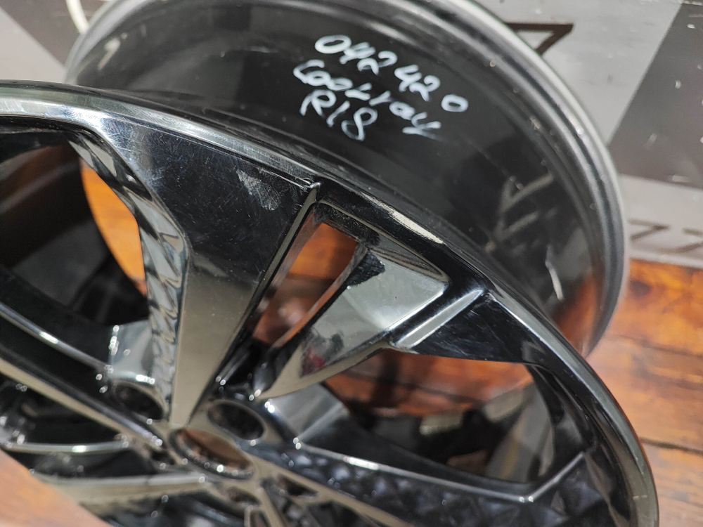Диск колесный литой R18 Geely Coolray 19-нв Б/У Оригинал 4024074500900
