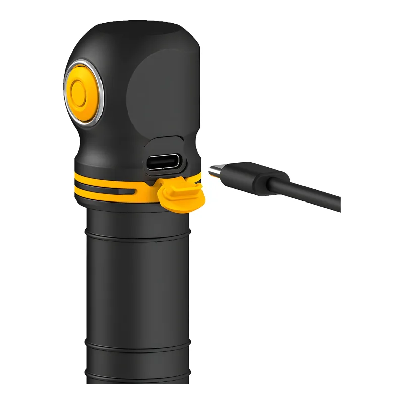 Мультифонарь Armytek Elf C2 Max USB-C (тёплый свет) - порт зарядки USB-C крупным планом