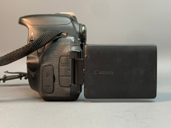 Canon 600D Kit 18-55mm 3.5-5.6 IS STM 57.060 кадров