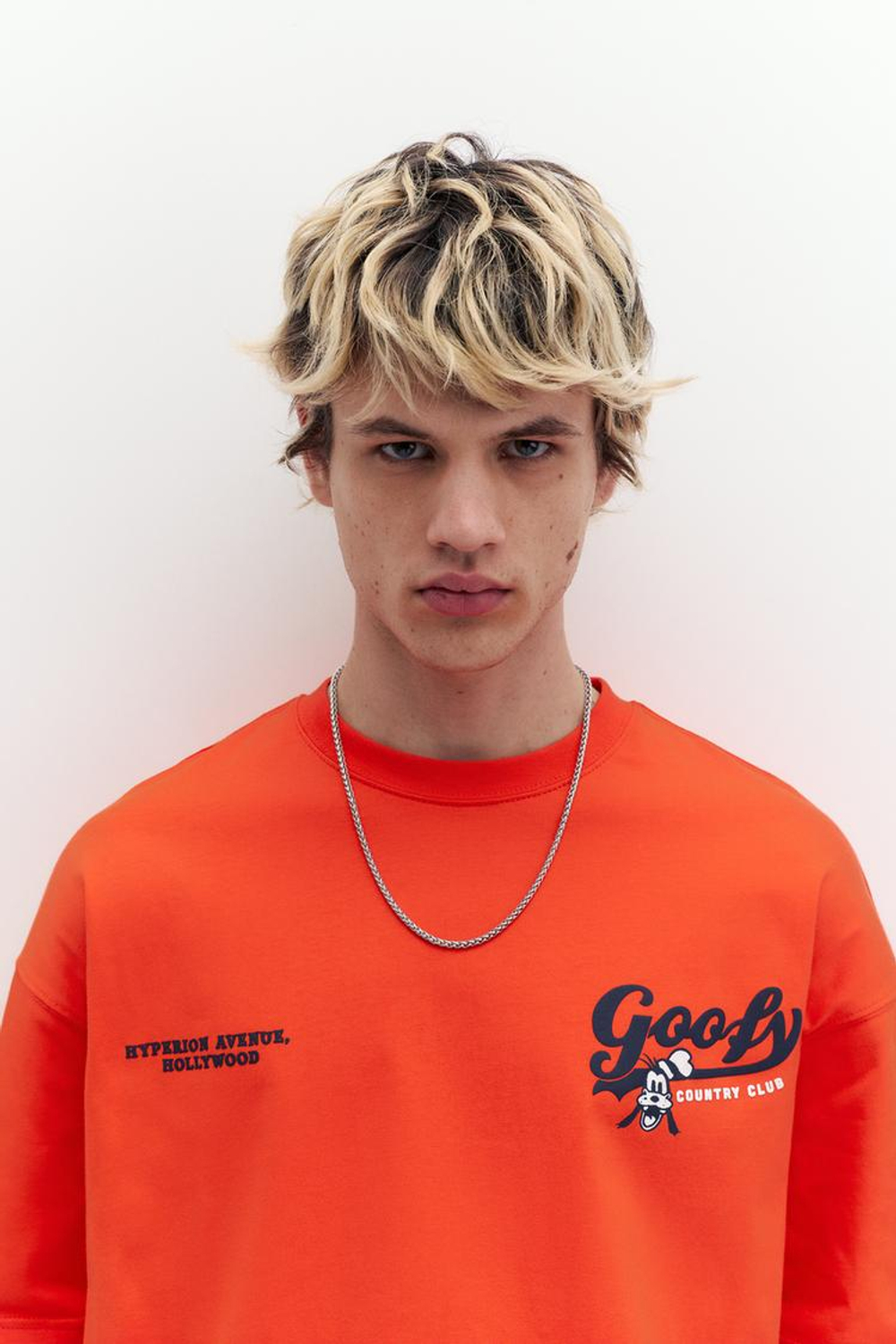PULL&BEAR Футболка с принтом «Goofy», оранжевый