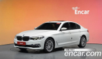 BMW 5-Series 520i Luxury — 2020