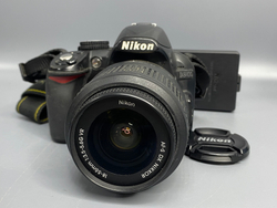 Nikon D3100 Kit 18-55mm 54.500 Кадров