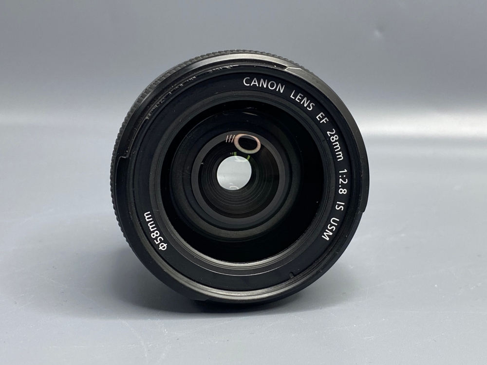Canon EF 28mm f/2.8 IS USM
