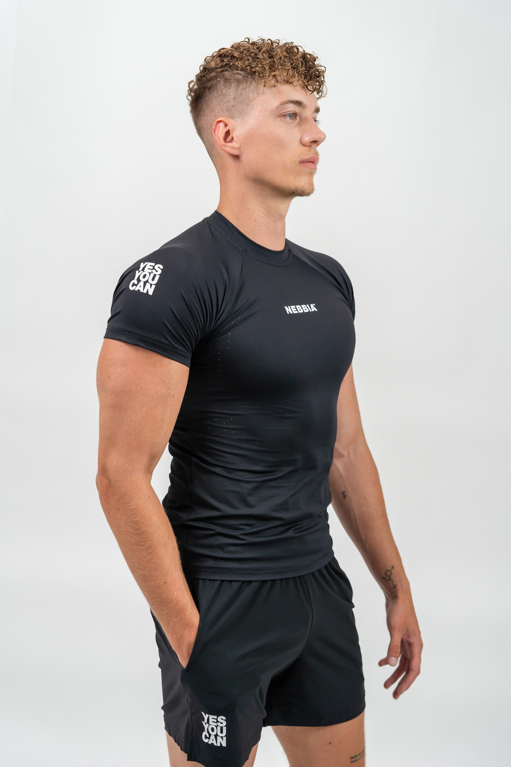 Футболка WORKOUT COMPRESSION T-SHIRT PERFORMANCE 339
Черная