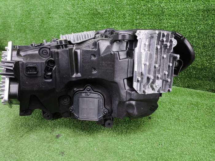 Фара правая BMW X3 G01 (2021-н.в.) LED