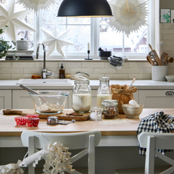IKEA KORKEN  (ИКЕА КОРКЕН)  -  Банка в форме бутылки с крышкой, прозрачное стекло, 1 л