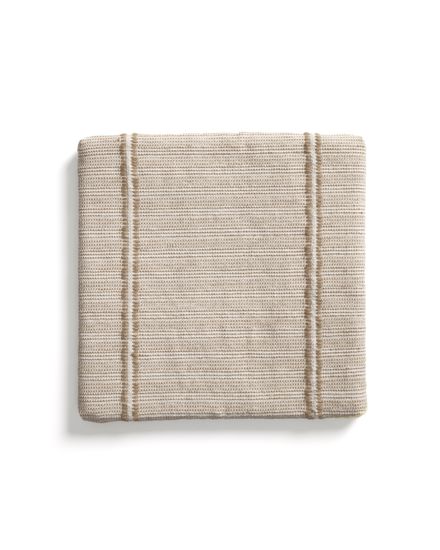Подушка для стула Drati бежевого цвета, 100% ПЭТ, 40 x 40 см