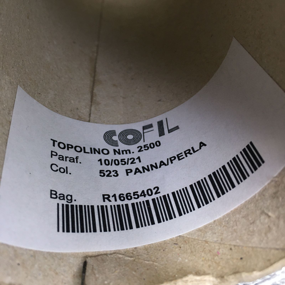 TOPOLINO - Cofil S.R.L.; 42% вискоза, 33% люрекс, 25% п/а; 250м/100гр; col. 523. Panna/Perla, цвет: жемчужный; S303 MP