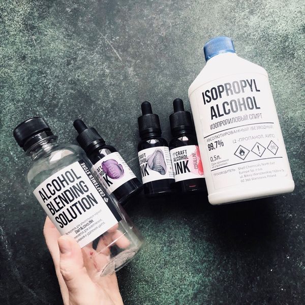 Разбавитель Blending Solution или Изопропиловый спирт?