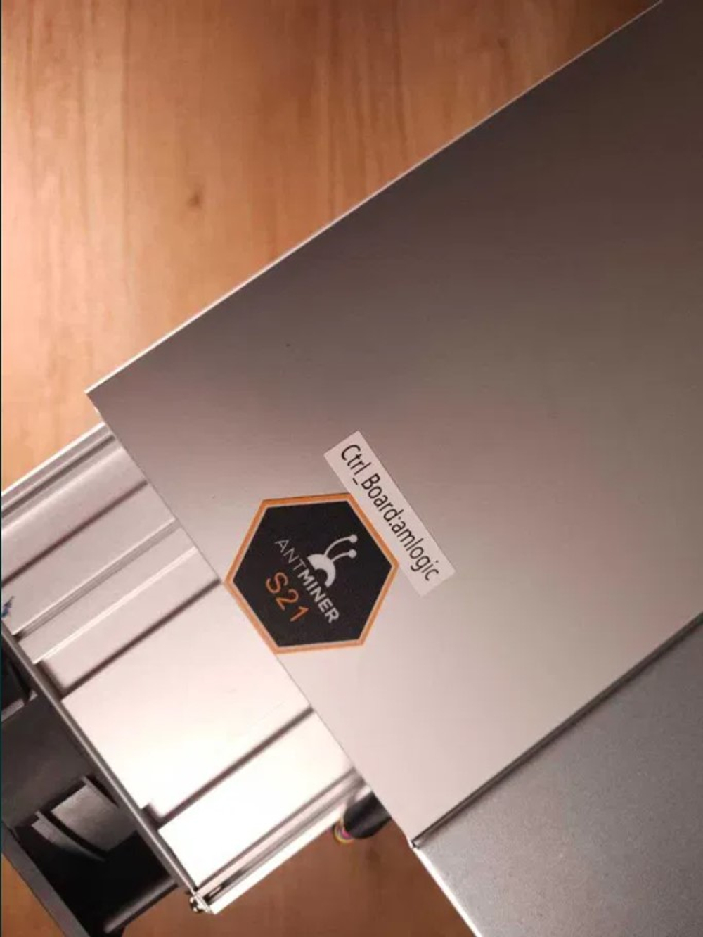 Antminer S21 200 TH/S Б/У