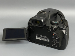 Nikon Coolpix P1000