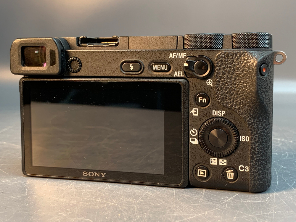 Sony A6500 27300 кадров