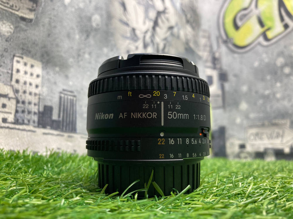 Nikon 50mm 1.8D AF Nikkor
