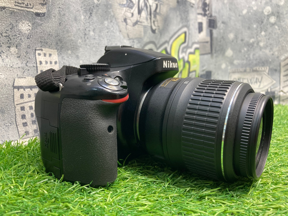 Nikon D5100 Kit AF-S DX 18-55mm 94.000 кадров