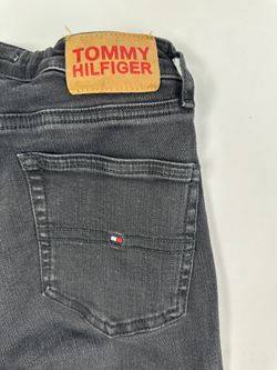 Джинсы Tommy Hilfiger