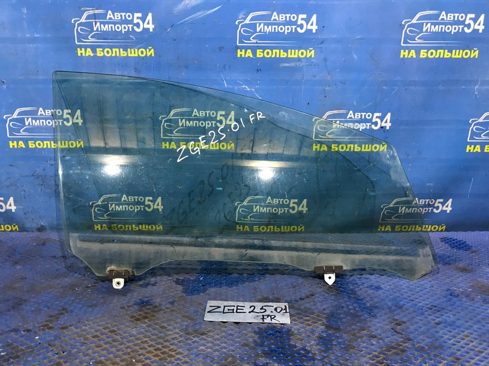 Стекло двери передней правой TOYOTA WISH 2010