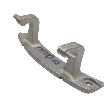 Петля люка Haier 135х35х50мм
