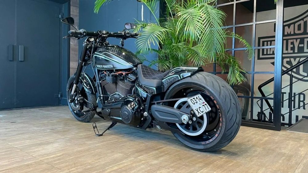 Harley-Davidson FXDR 114, 2019